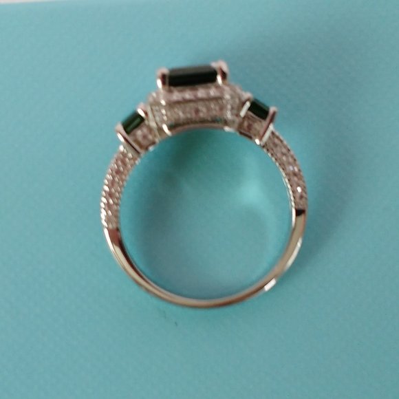 genuine russian chrome diopside ring size 6. new with tags - Picture 4 of 6